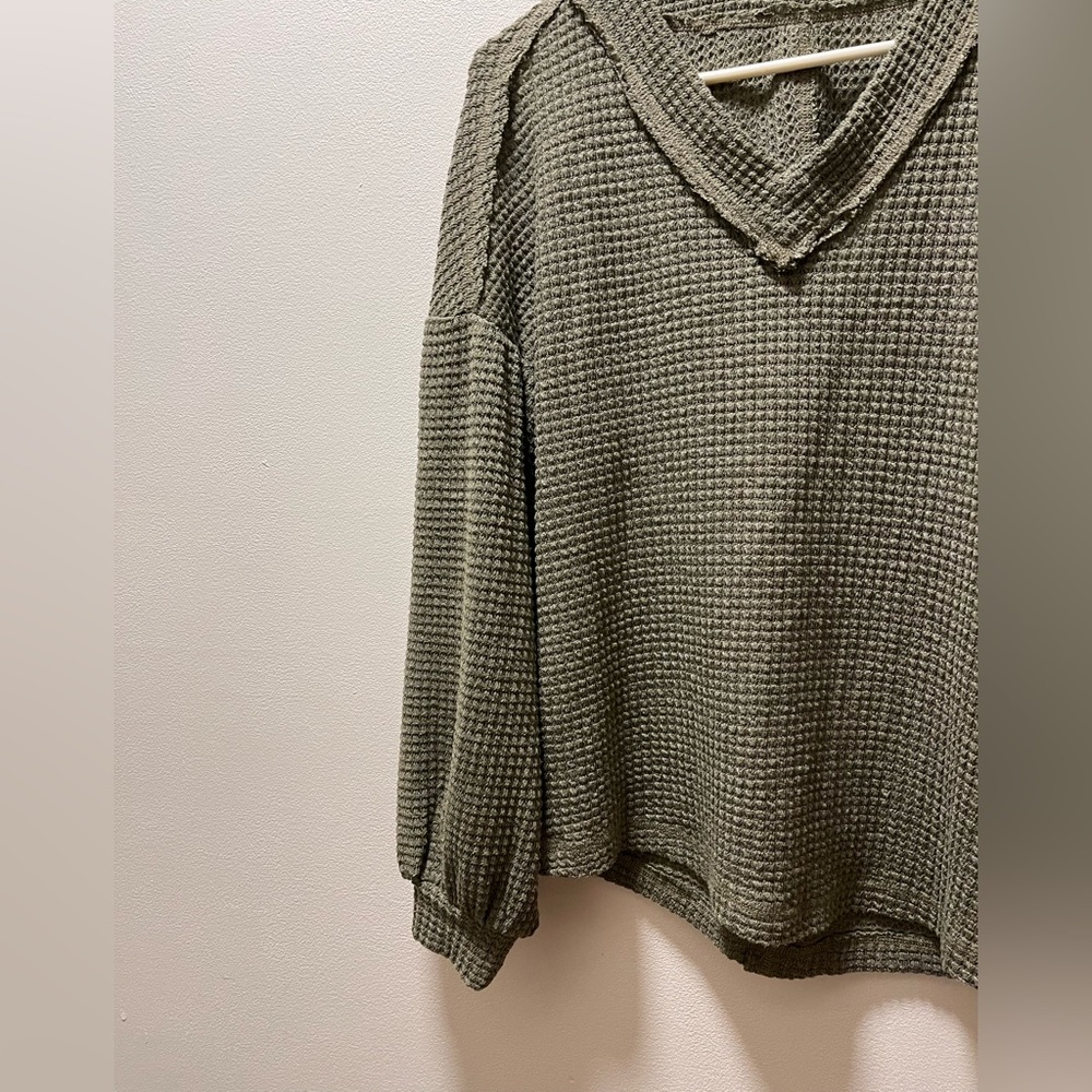 Boho Oversized Textured Comfy Waffle Knit Sweater, Sz S, Army Green (brand unav) - Picture 3 of 5
